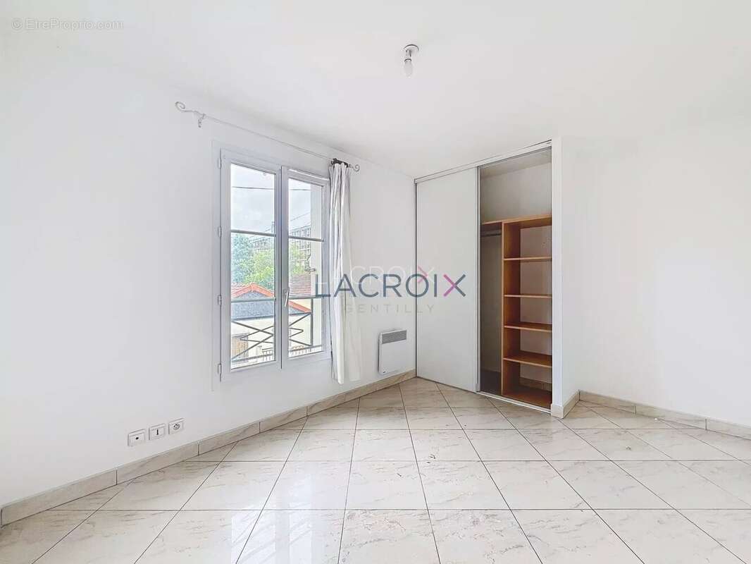 Maison 4 chambres avec jardin à 2 pas du métro 14 - photo 16