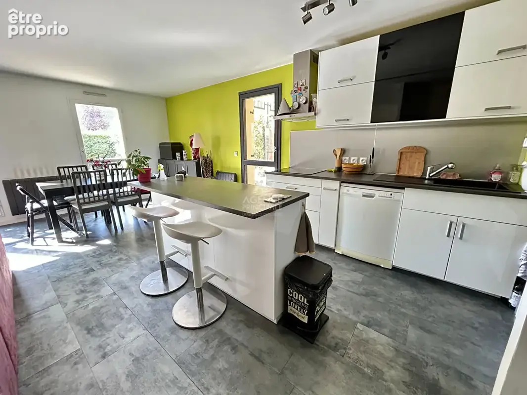 Duplex Carrières Sous Poissy 3 pièces 66 m2 avec jardin - photo 3