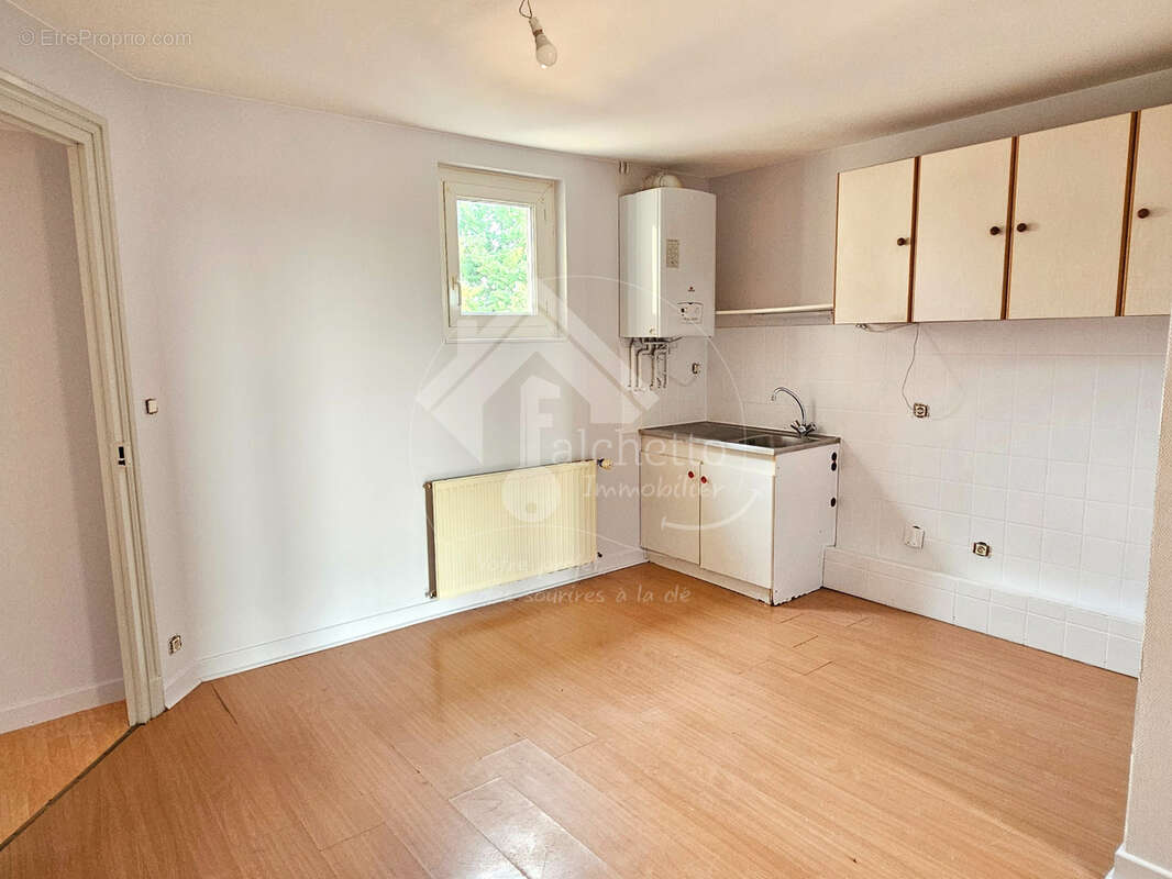 Maison à SAINT-GERMAIN-DES-FOSSES