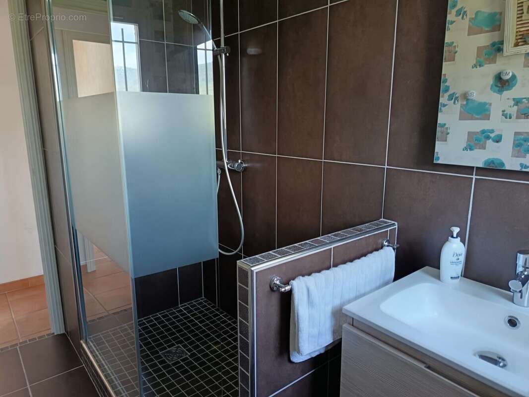 Maison 150 m² à Toulon  - photo 8