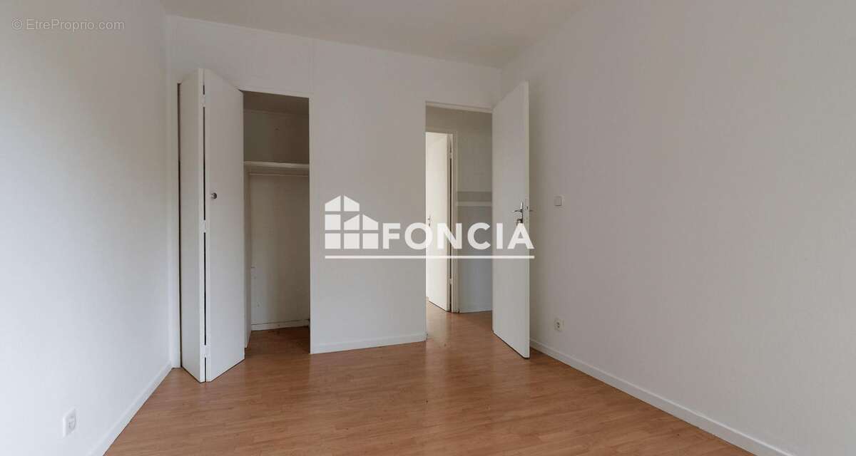 Appartement à ATHIS-MONS