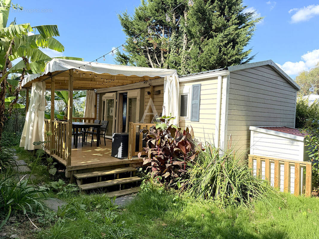 Maison à SAINT-CYR-EN-TALMONDAIS