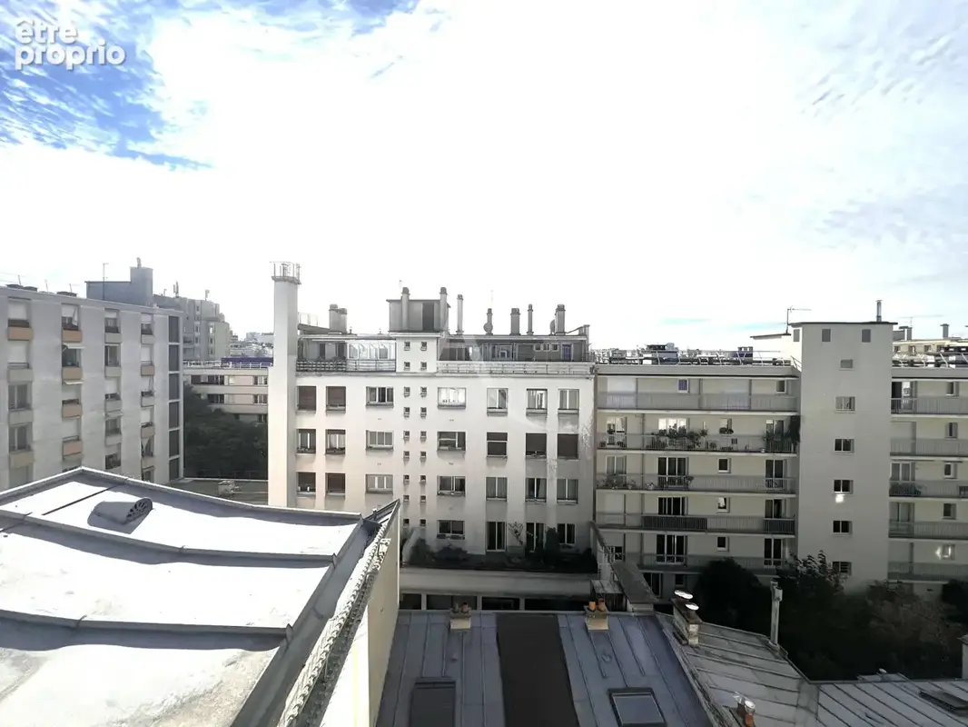 Appartement plein de charme 11e - photo 4