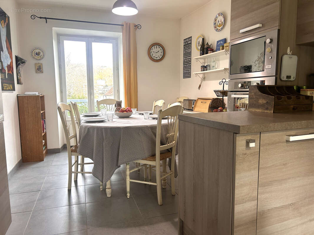 Maison à L&#039;ETANG-LA-VILLE