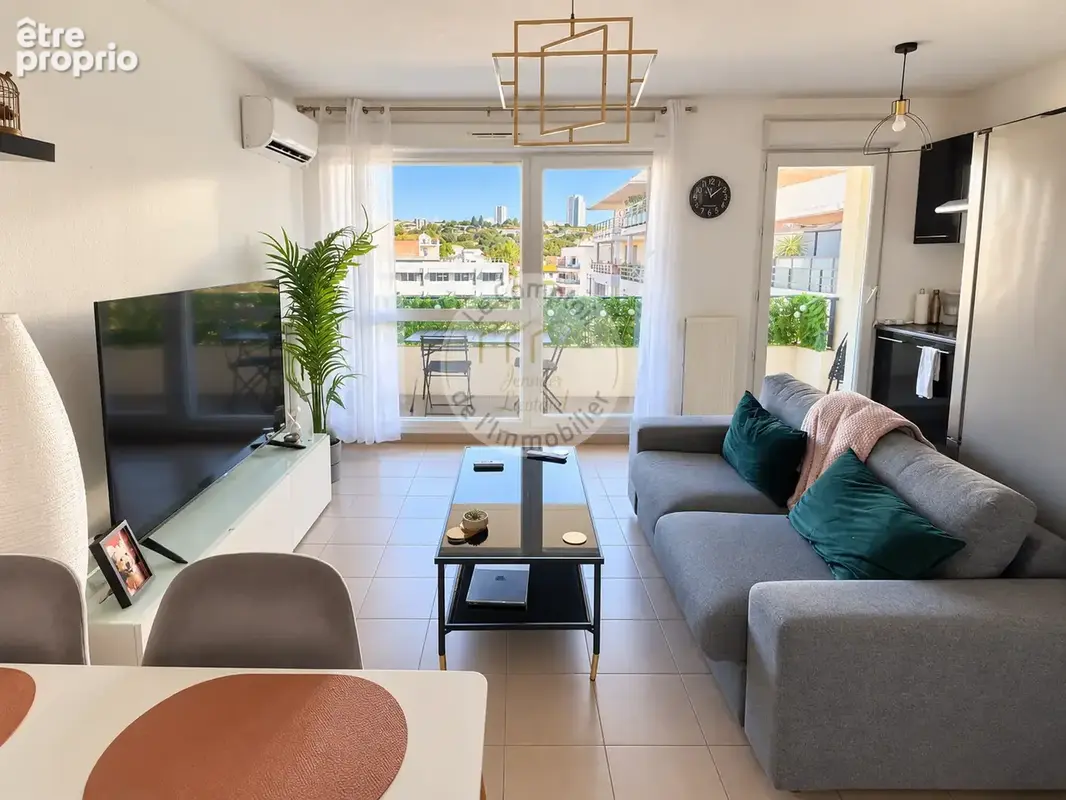 Saint louis : type 2 moderne avec terrasse a la vue degagee - photo 3