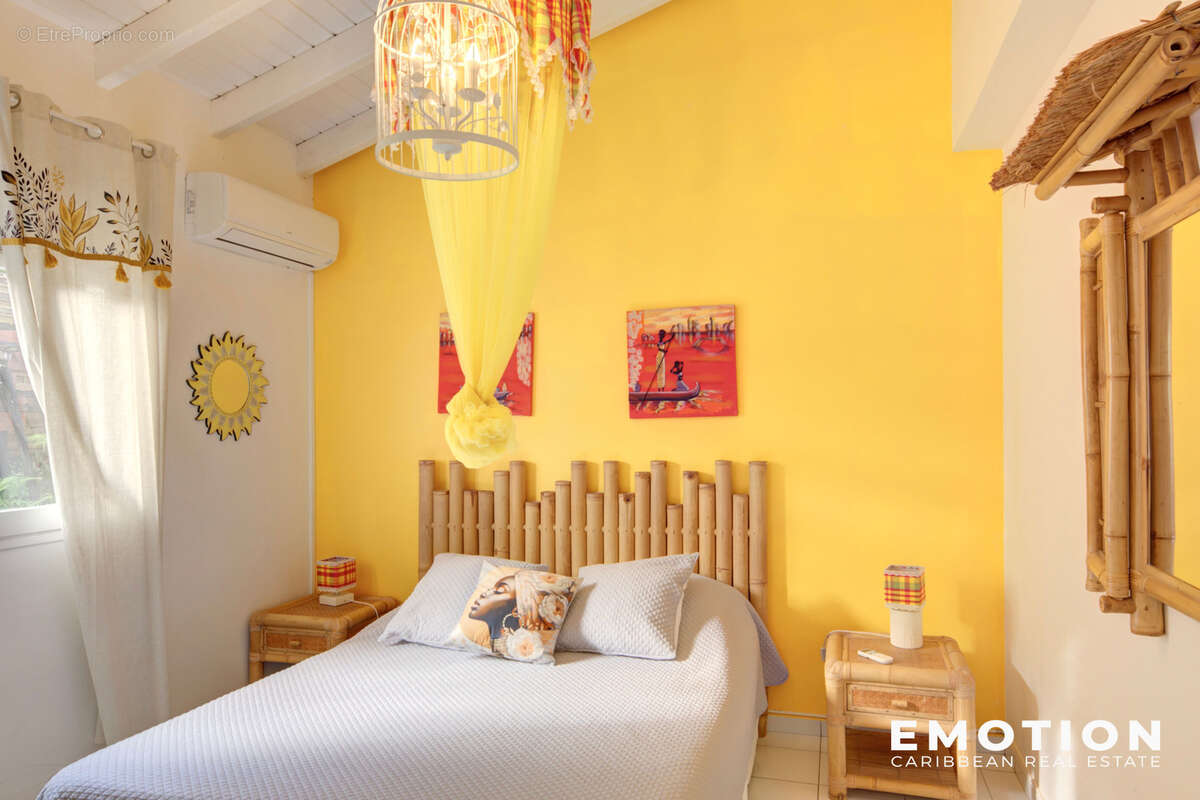 Maison à SAINTE-ROSE