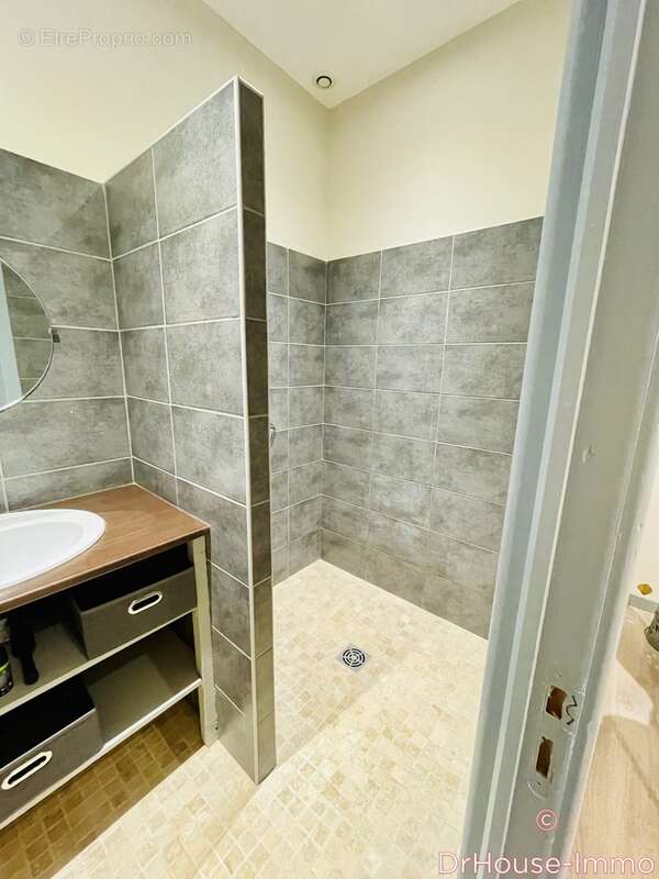 Appartement 380 m² à Sainte-Foy-La-Grande  - photo 29