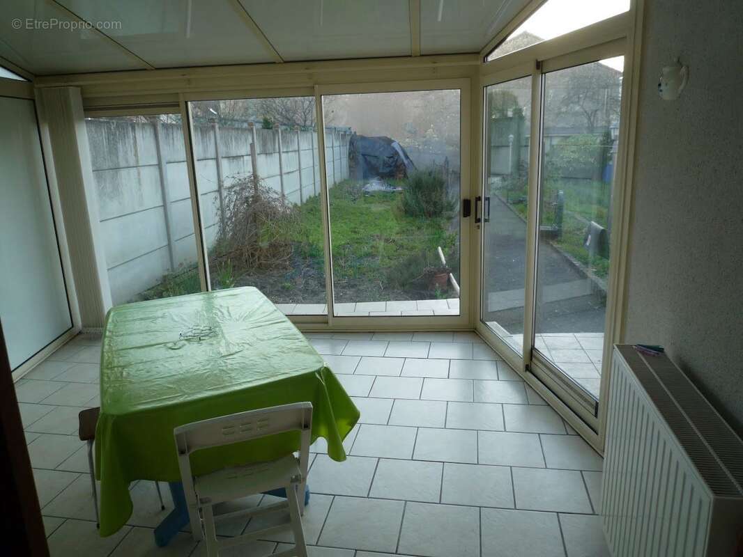 Maison 130 m² à Torteron  - photo 3