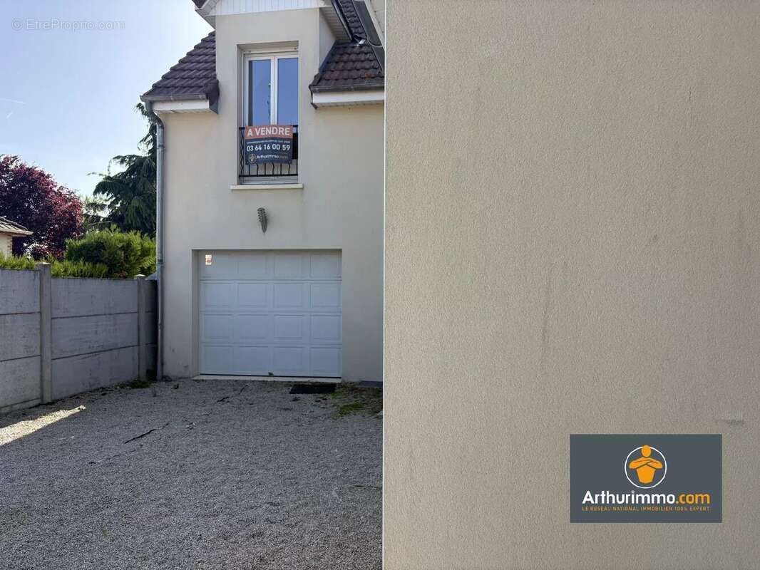 Maison à NEUFCHATEL-SUR-AISNE