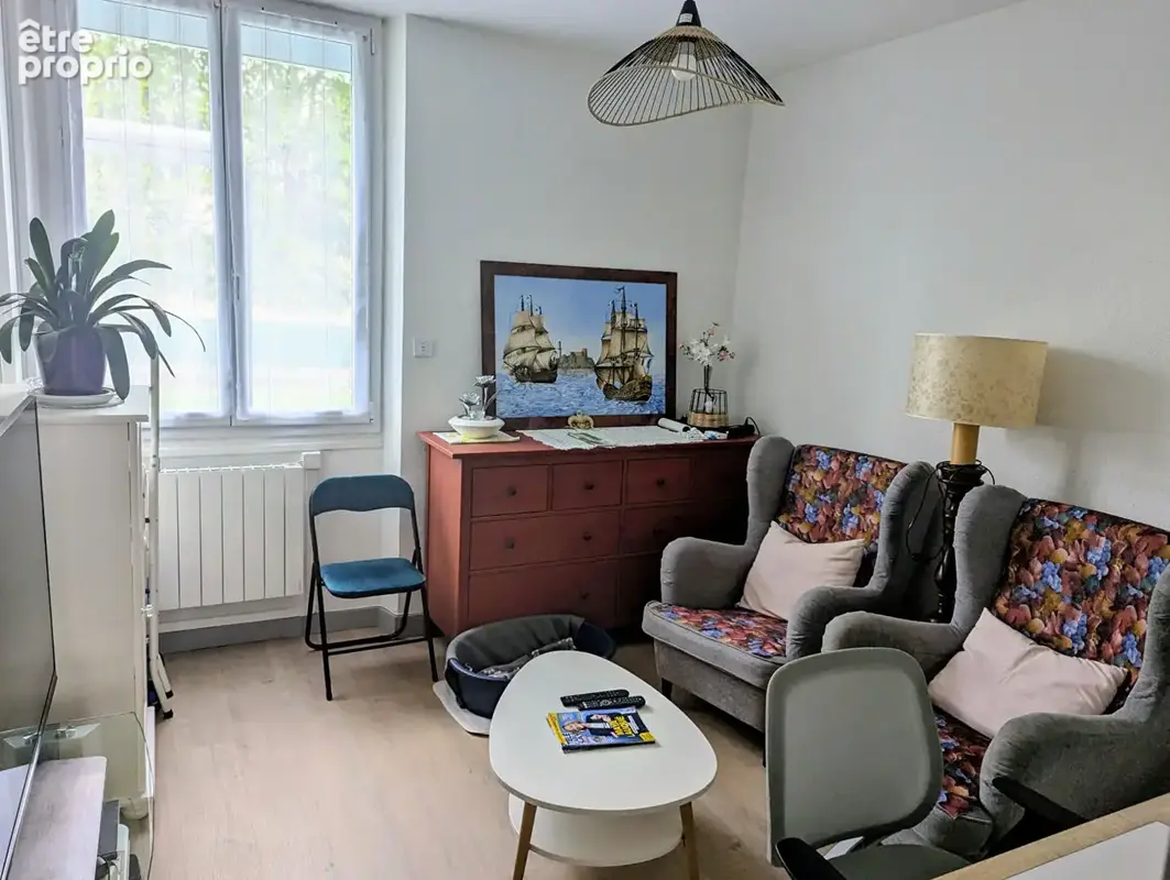 Dole: Maison entièrement rénovée  proche toutes commodités - photo 6