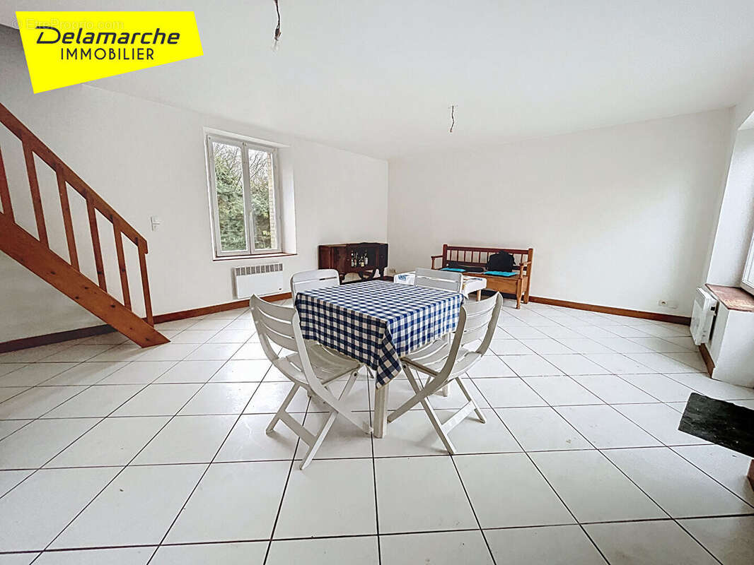 Maison à SAINT-SAUVEUR-LENDELIN