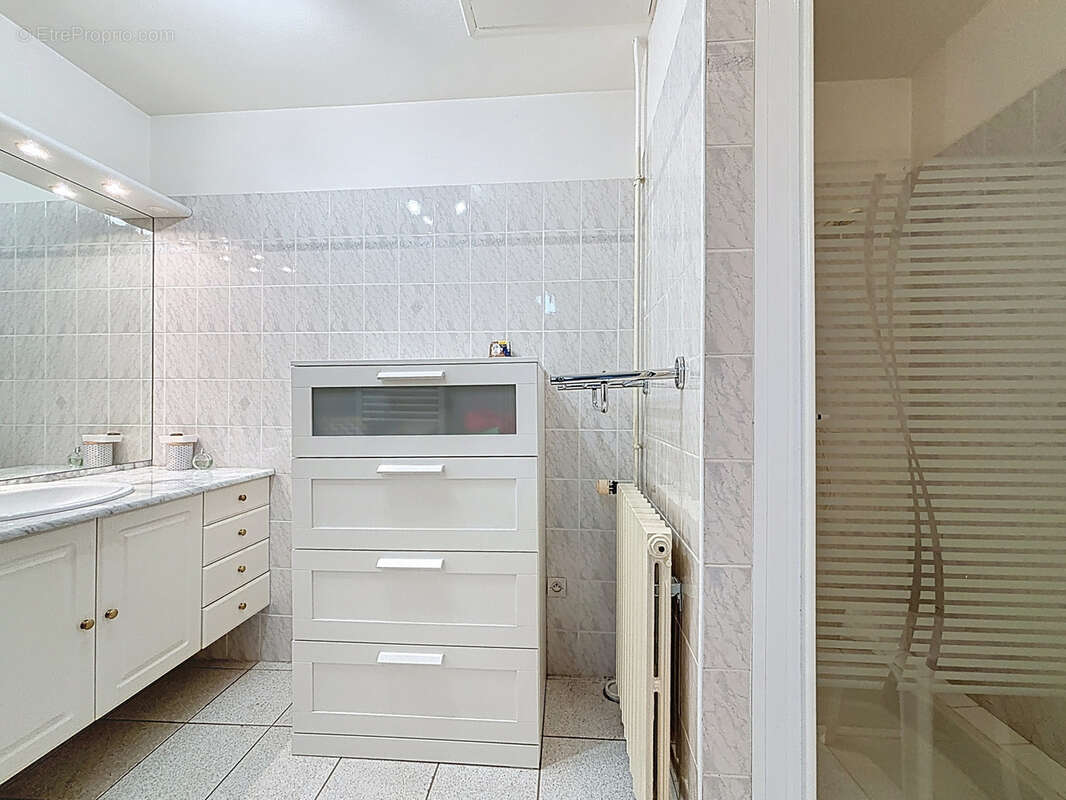 Maison à CERISY-LA-FORET