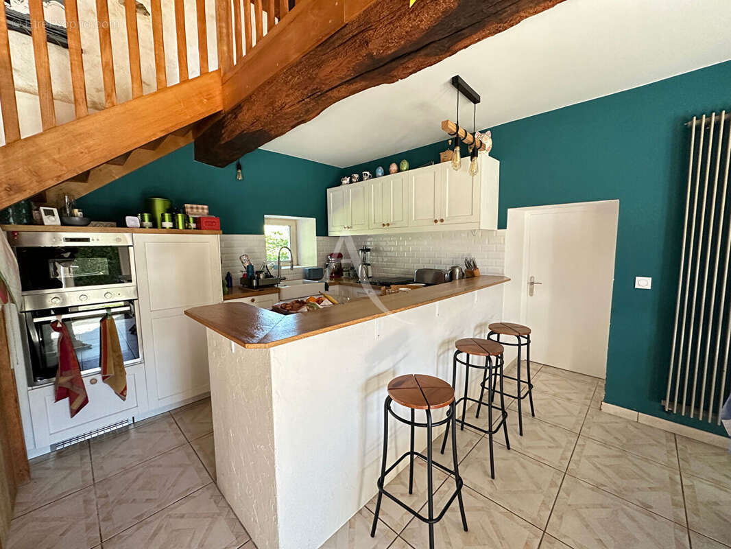 Maison en pierre 3 chambres + mezzanine 154 m² à vendre dans un hameau d'Aizenay - photo 3