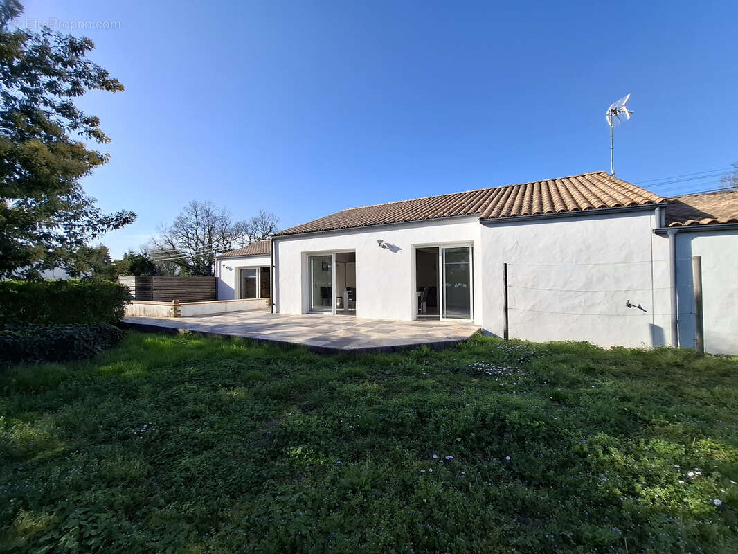 Maison à BOIS-DE-CENE