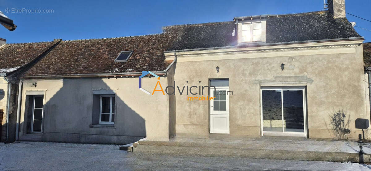 Maison à CINQ-MARS-LA-PILE
