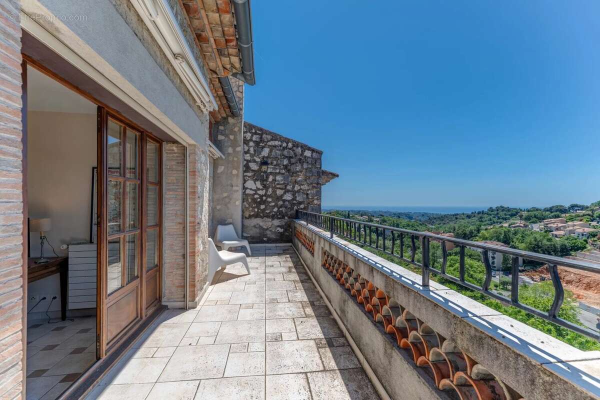 Maison à VENCE