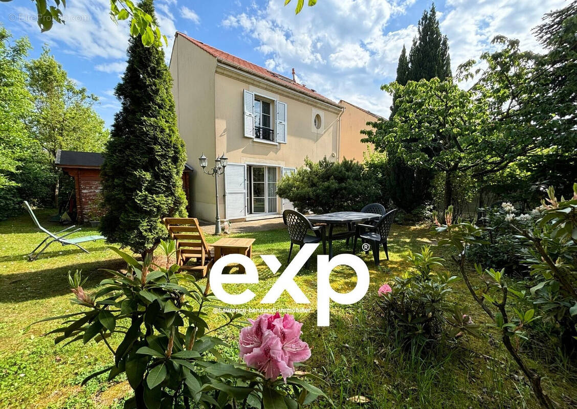 Maison à BAILLY-ROMAINVILLIERS