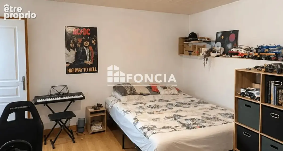 Cevins – T3 de 78,99 m² Carrez vendu loué jusqu’au 31 décembre 2028. Loyer de 720 € par mois et box inclus - photo 5