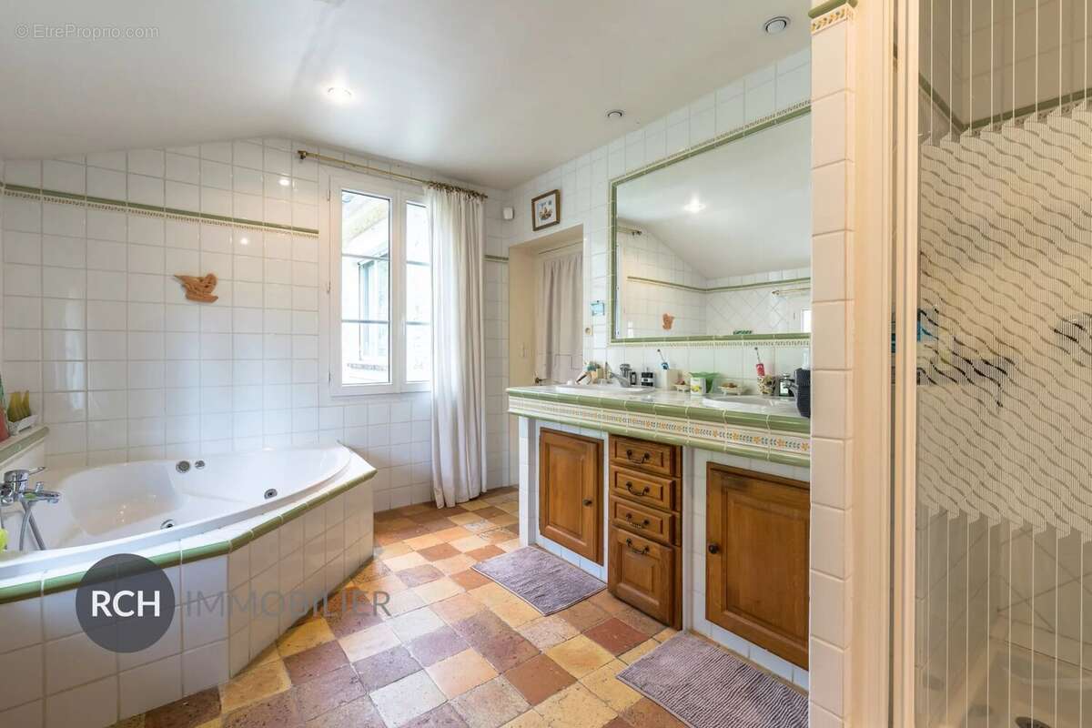 Maison à MONTFORT-L'AMAURY