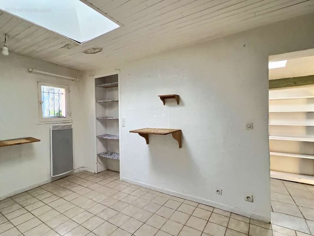 Maison à MANDAGOUT