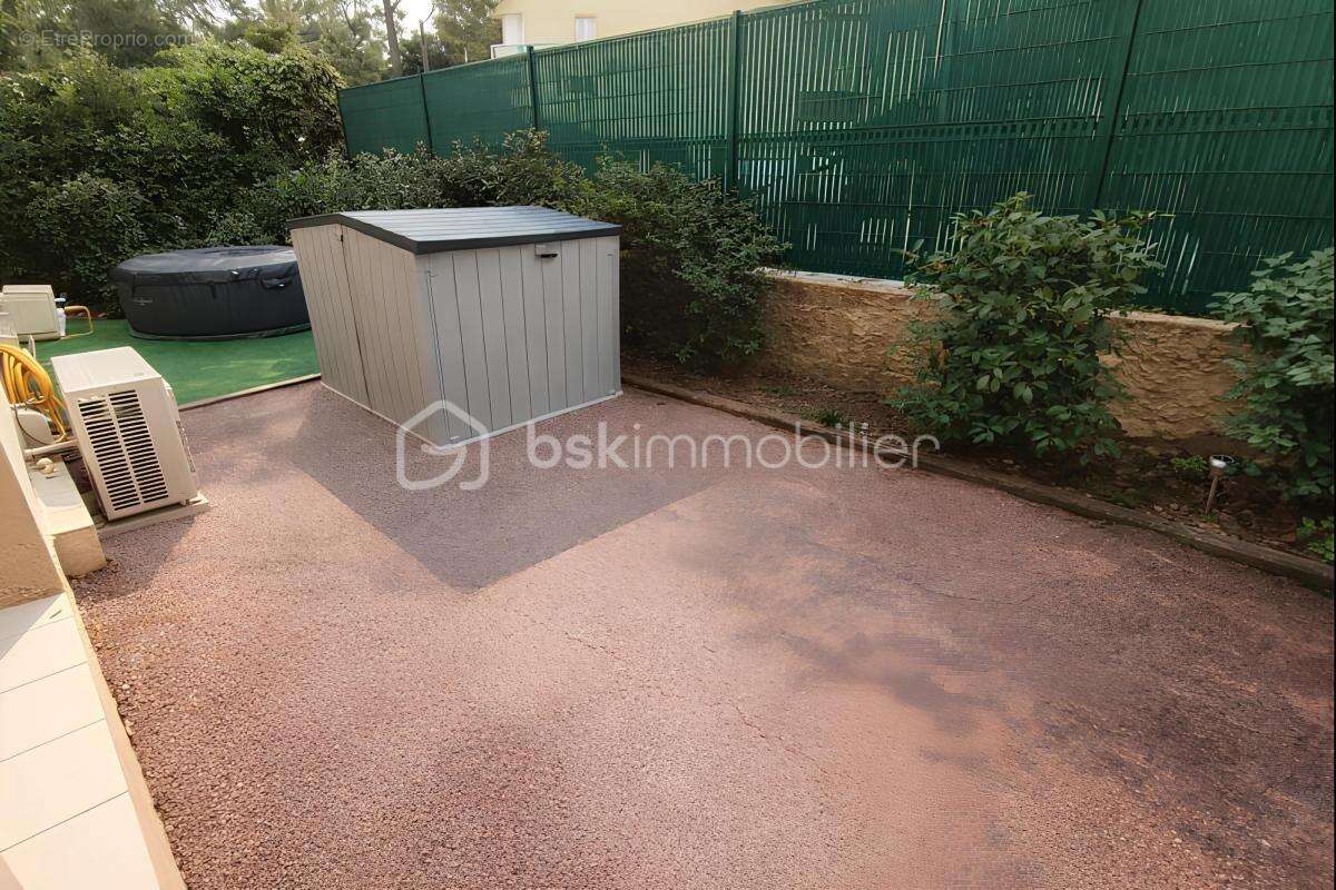 Appartement à SAINT-MANDRIER-SUR-MER