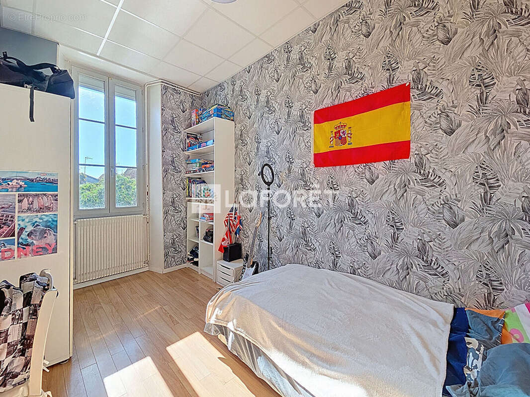 Appartement en duplex avec jardin et piscine Orthez 5 pièce(s) 138m² - photo 12