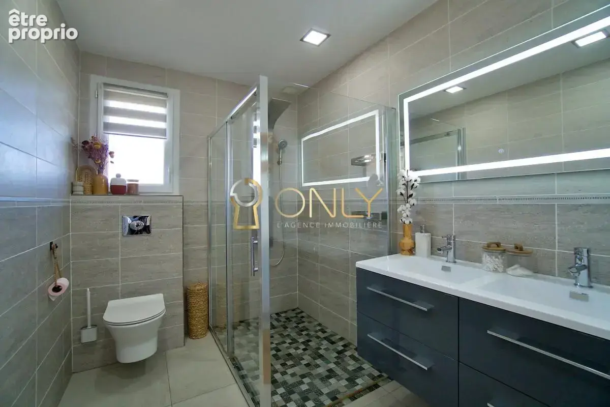 Savigneux - maison - 3 chambres - photo 13