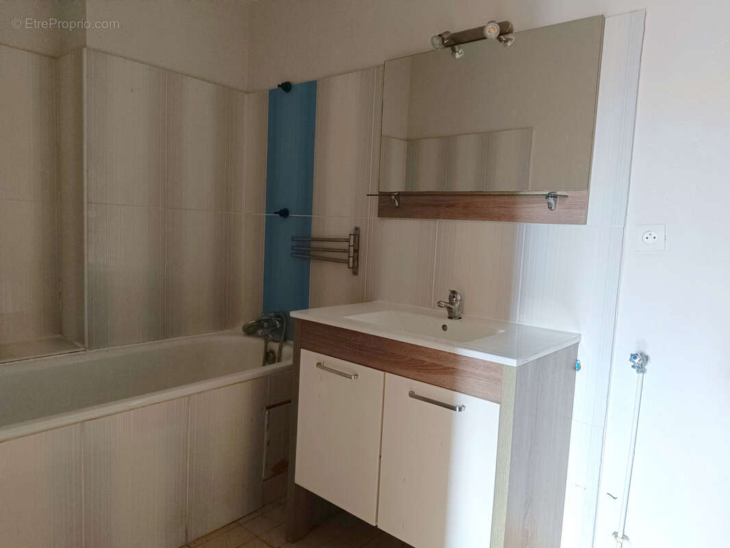 Appartement à CARCASSONNE