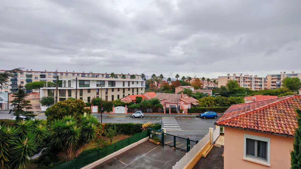 Appartement à FREJUS