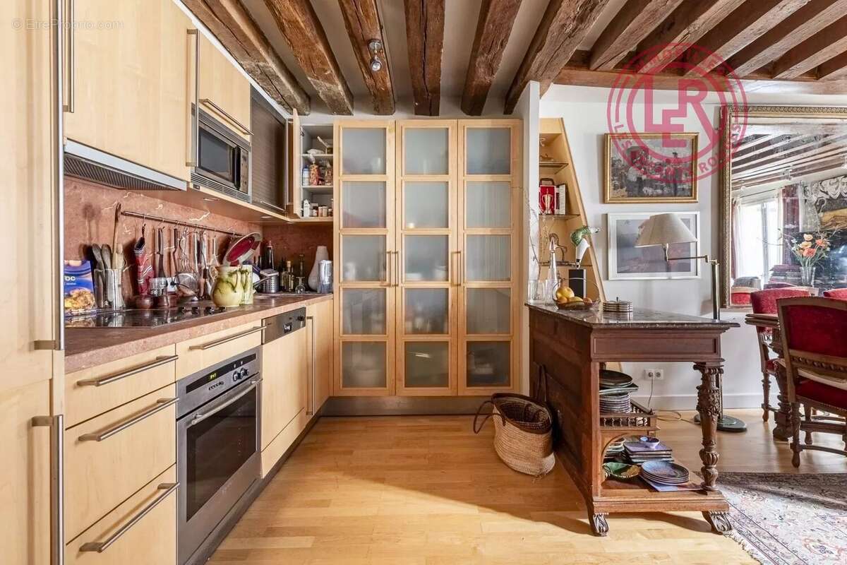 Appartement à PARIS-6E