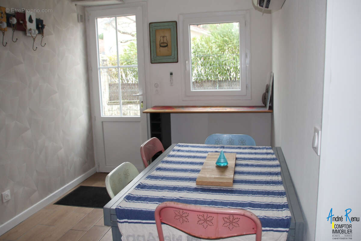 Maison à SAINT-GEORGES-DE-DIDONNE