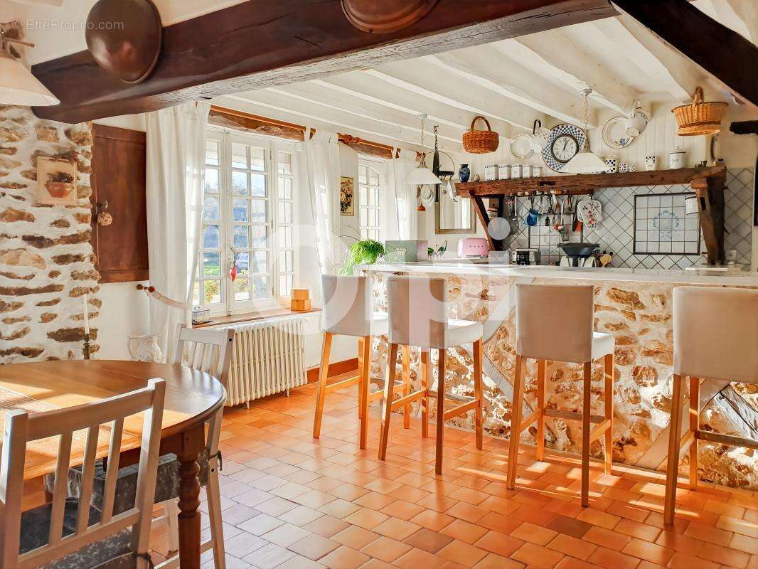 Maison à AUTHEUIL-AUTHOUILLET