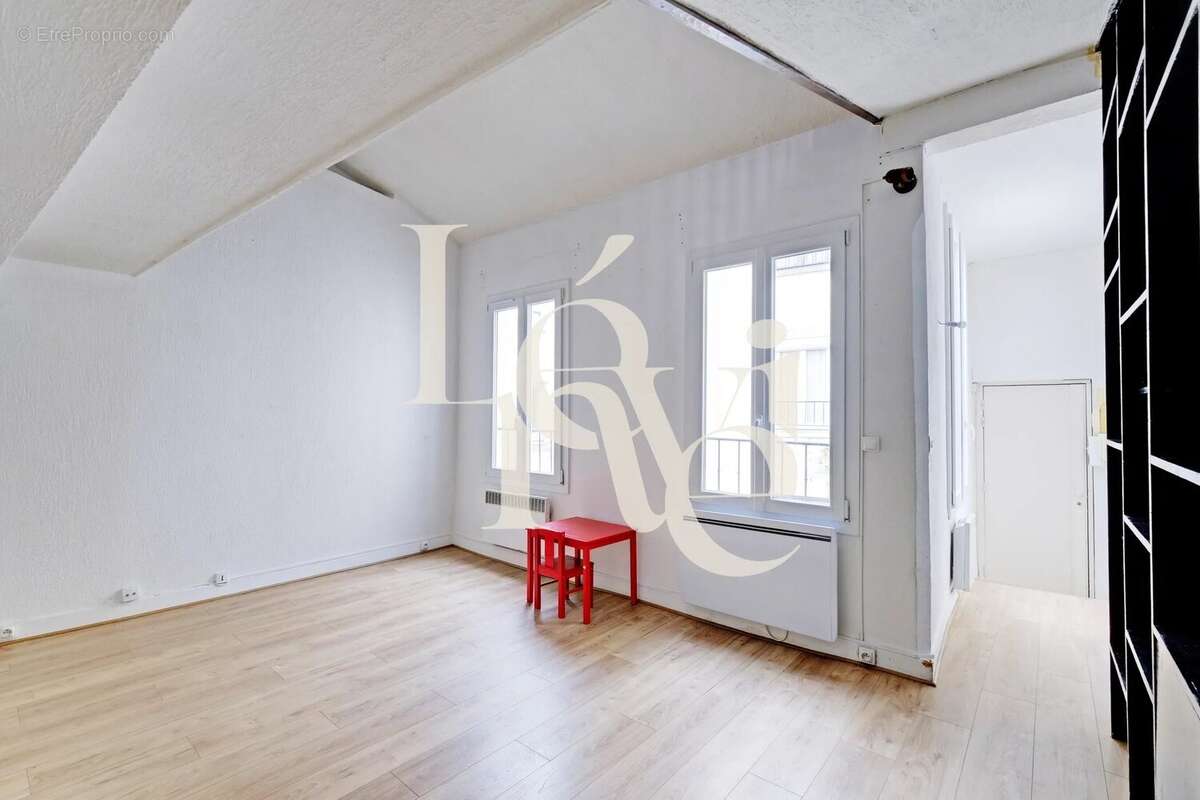 Appartement à PARIS-5E