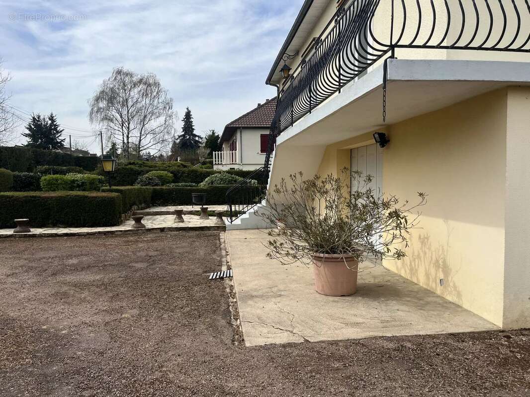 Maison à MARZY