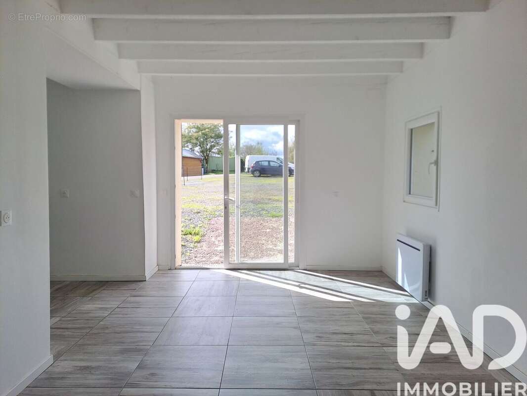 Photo 3 - Maison à INGRANDES