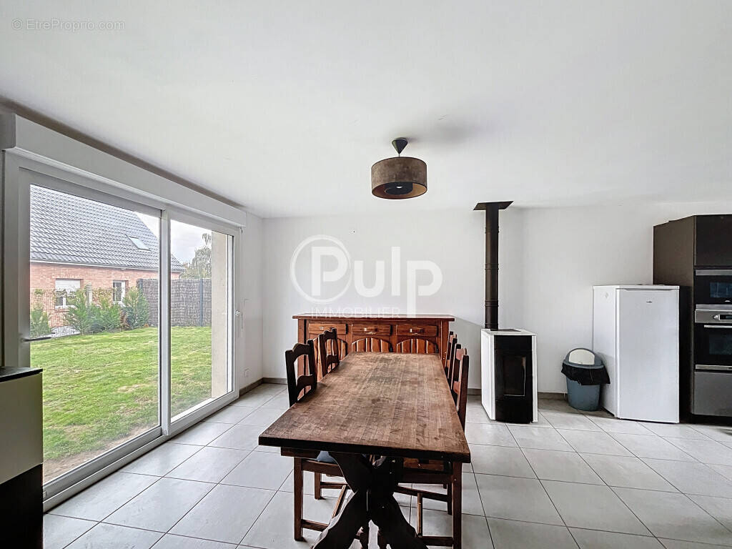 Maison à BEUVRY-LA-FORET