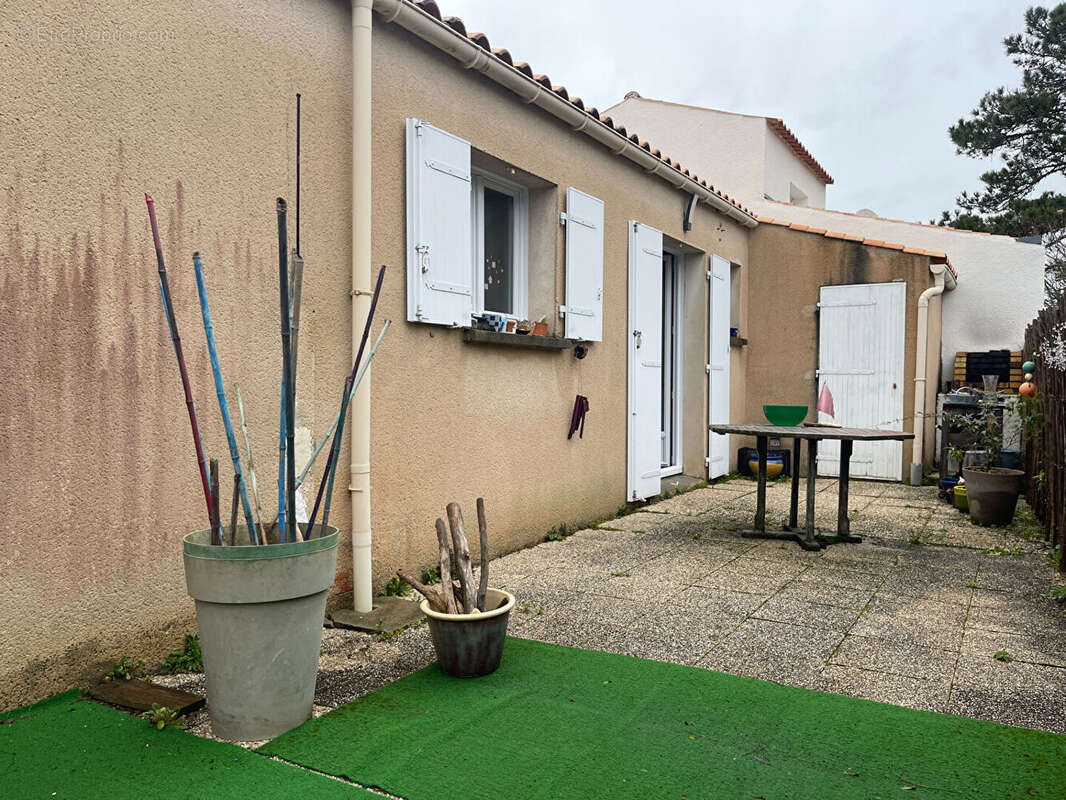Maison Saint Georges d'Oléron louée à l'année, bail en cours - photo 2