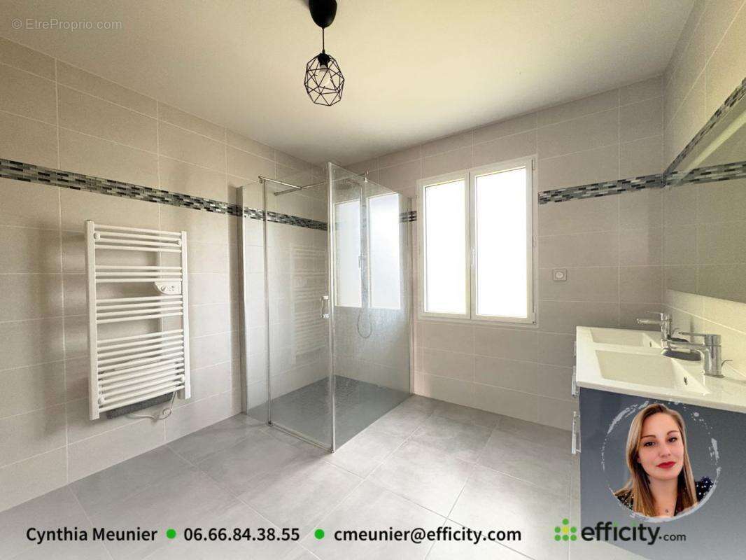 Maison à CHATEAUNEUF-SUR-CHARENTE