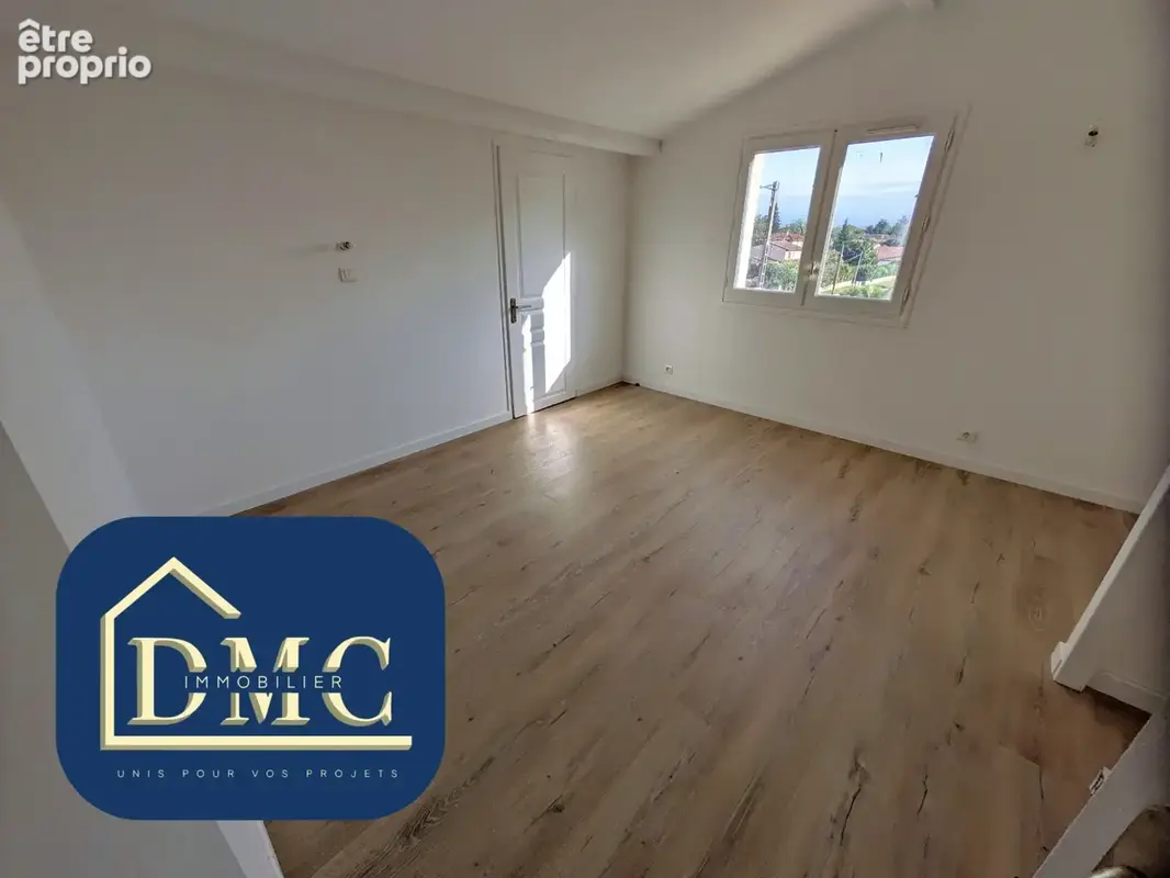 Centre Cinteagabelle Maison de 160 m2 - photo 9