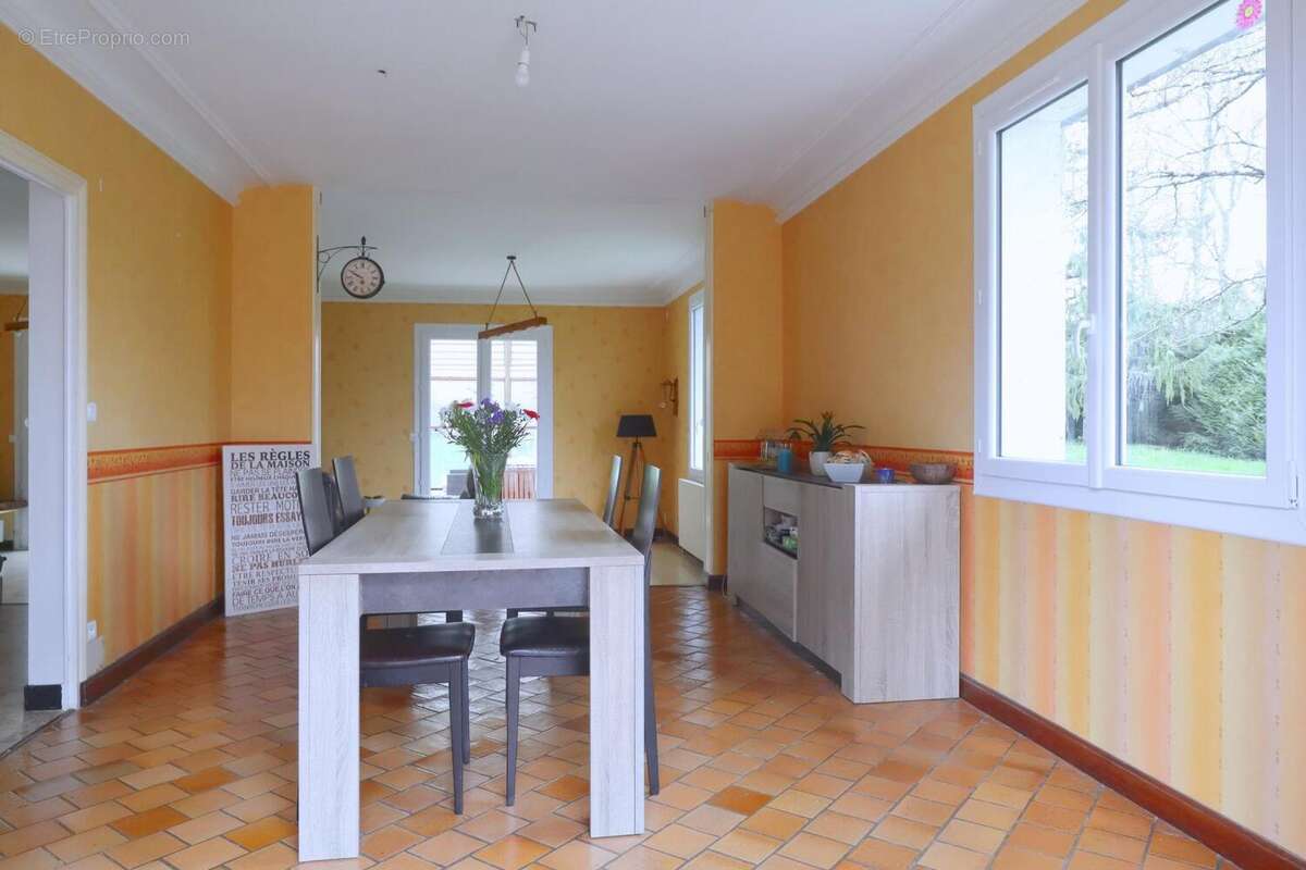 Photo 4 - Maison à SAUZE-VAUSSAIS
