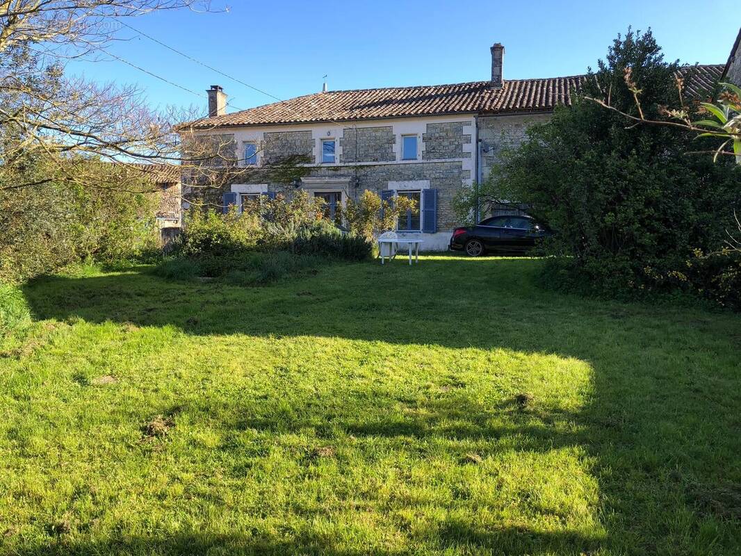 Maison à LORIGNE