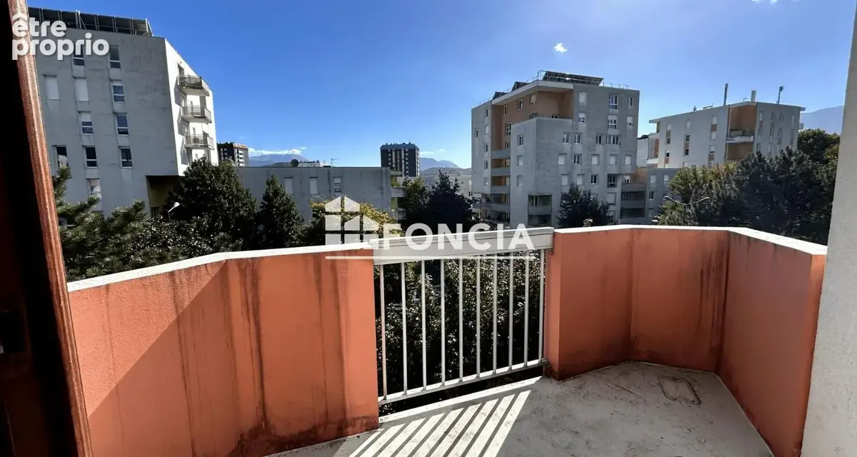 Photo Appartement à Grenoble au prix de 115 000€