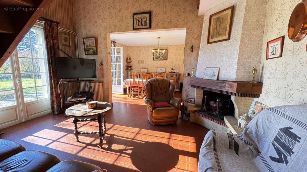 Maison à CAJARC