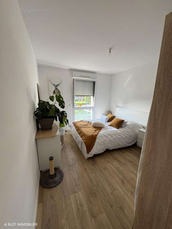 Appartement à LIFFRE