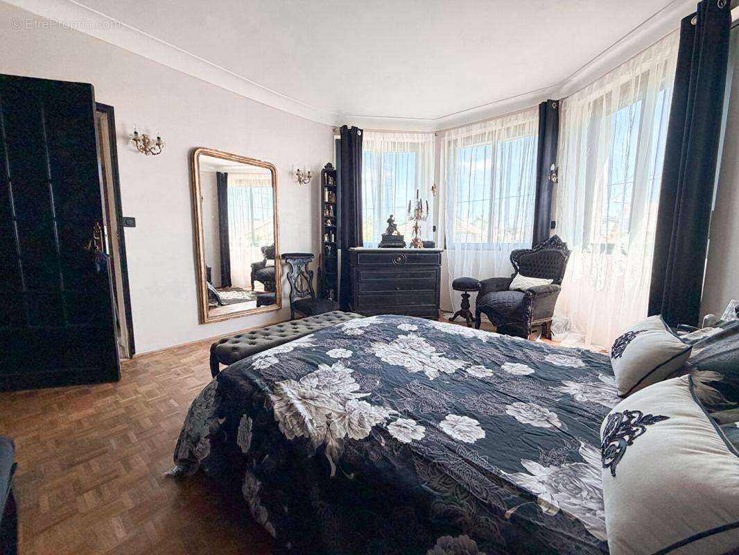 Maison à NANTES