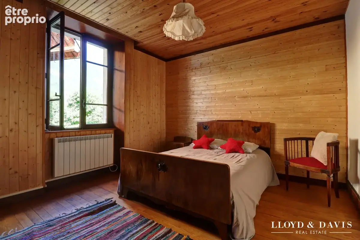 Maison 157 m² à Les Deserts  - photo 8