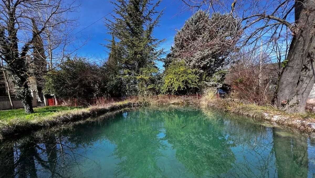 Maison à VILLECROZE