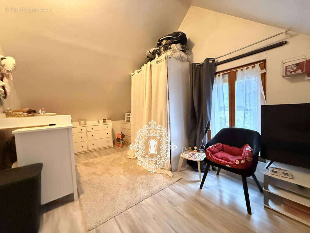 Maison à DONNEMARIE-DONTILLY