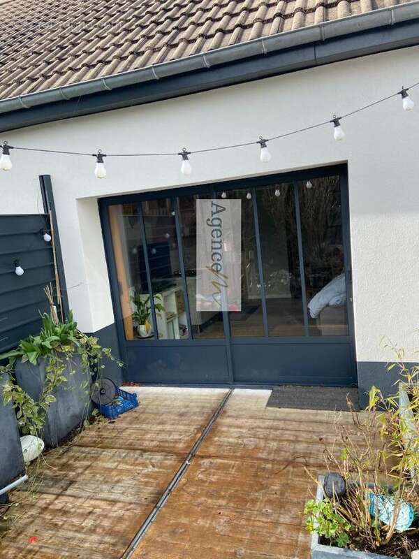 n°8 - Maison à SAINT-ETIENNE-AU-MONT