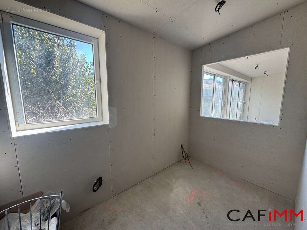 Avant travaux - Appartement à LYON-3E